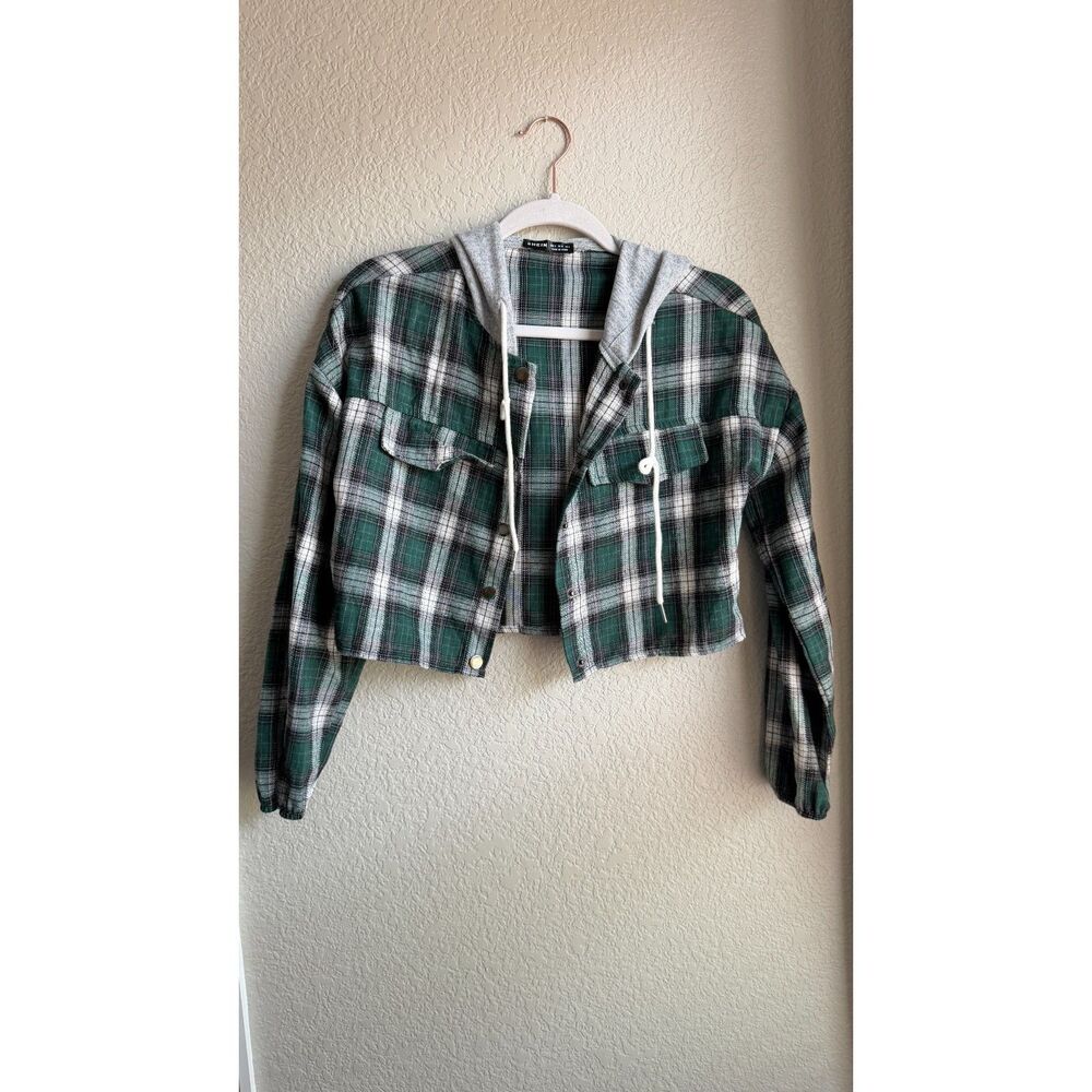 SHEIN Green Plaid Cropped Hooded Shacket Small Snap Front Flannel Jacket
